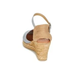 Betty London Cassia -Betty London 1060531 500 E