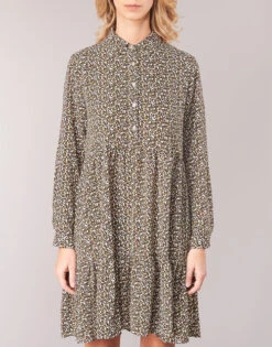 Betty London Jecrehou -Betty London 11051392 500 D