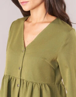 Betty London J.pretty Time -Betty London 11437892 500 F