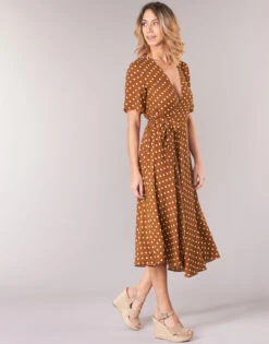 Betty London Keyla -Betty London 12387587 500 C