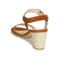 Betty London Jikotife -Betty London 13269265 500 E