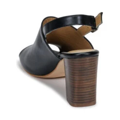 Betty London Jikotege -Betty London 13269318 500 E