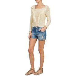 Betty London Caze 14 Betty London Caze -Betty London 1346171 500 E