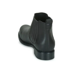 Betty London Loyse -Betty London 15661238 500 E