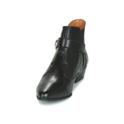 Betty London Lydwine -Betty London 15661242 500 C