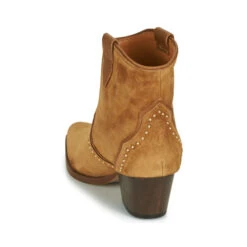 Betty London Louella -Betty London 15661245 500 E