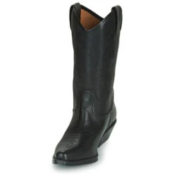 Betty London Lova -Betty London 15661271 500 C