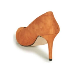 Betty London Minatte -Betty London 16920457 500 E