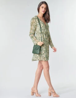 Betty London Mosse -Betty London 17329516 500 C