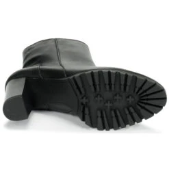 Betty London Nohime 15 Betty London Nohime -Betty London 17999501 500 G