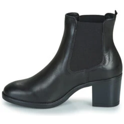 Betty London Niviss -Betty London 17999514 500 D