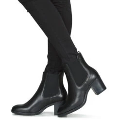 Betty London Niviss -Betty London 17999514 500 H