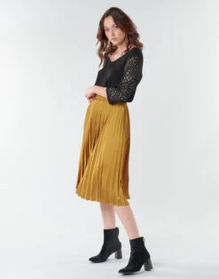 Betty London Nixe -Betty London 18136973 500 C