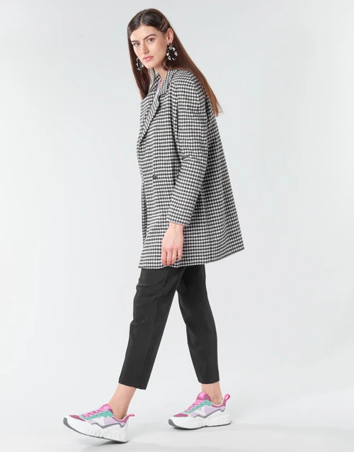 Betty London Niver 4 Betty London Niver - Afbeelding 2