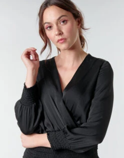 Betty London Nausse -Betty London 18215841 500 E