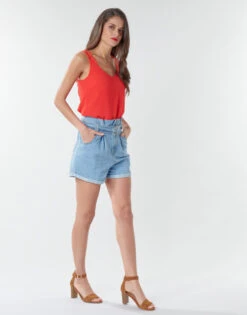 Betty London Odilon -Betty London 18898852 500 C