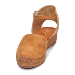 Betty London Antala -Betty London 18980975 500 C