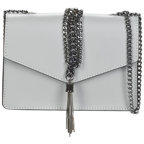 Betty London 3 Betty London