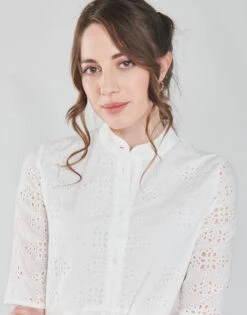 Betty London Oda -Betty London 19196516 500 E