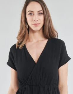 Betty London Odame -Betty London 19196517 500 E