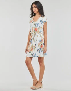 Betty London Owaka -Betty London 19703944 500 C