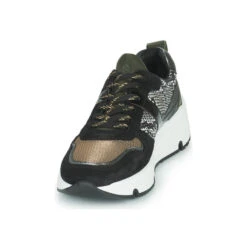 Betty London Priette -Betty London 20199397 500 C