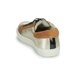 Betty London Pitinette 14 Betty London Pitinette -Betty London 20199400 500 E