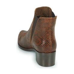 Betty London Perdri -Betty London 20199405 500 E