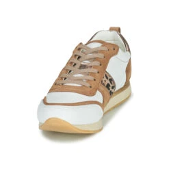 Betty London Permine 12 Betty London Permine -Betty London 20338928 500 C