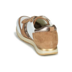 Betty London Permine 14 Betty London Permine -Betty London 20338928 500 E