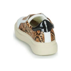 Betty London Parole 14 Betty London Parole -Betty London 20338931 500 E