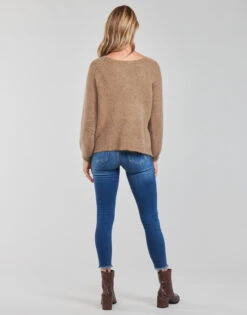 Betty London Pretty -Betty London 20621656 500 D