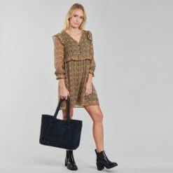 Betty London Pastine 13 Betty London Pastine -Betty London 20732711 500 H