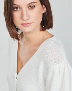 Betty London Vivelle 11 Betty London Vivelle -Betty London 20923890 500 E