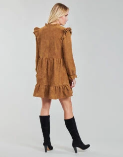 Betty London Pinea -Betty London 21058644 500 D