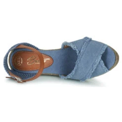 Betty London Neiafu -Betty London 21649636 500 F