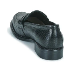 Betty London Maglit -Betty London 22950952 500 E