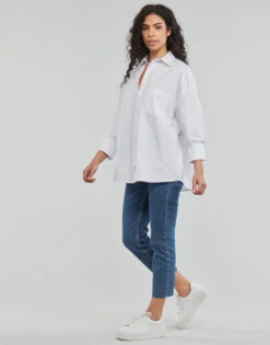 Betty London Maroie 9 Betty London Maroie -Betty London 22969611 500 C