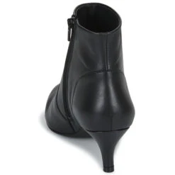 Betty London Fanfan -Betty London 23132847 500 E