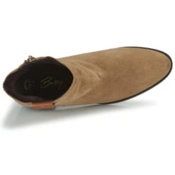 Betty London Biouti -Betty London 23132859 500 F