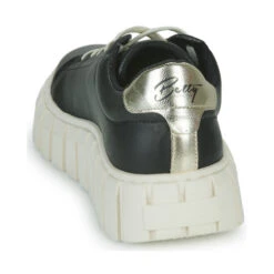 Betty London Mabelle -Betty London 23311289 500 E