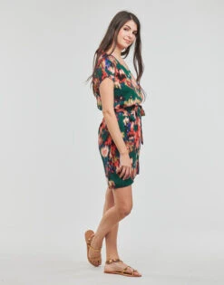 Betty London Melban -Betty London 23880569 500 C