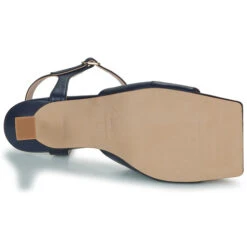 Betty London Anais 16 Betty London Anais -Betty London 24278543 500 G