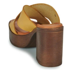 Betty London Margot -Betty London 24278544 500 E