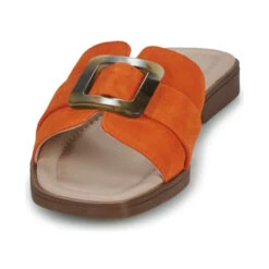 Betty London Capucine -Betty London 24278570 500 C