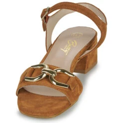 Betty London Sonya -Betty London 24278596 500 C