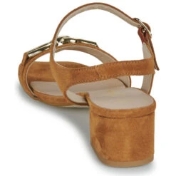 Betty London Sonya -Betty London 24278596 500 E