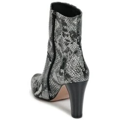 Betty London Haya -Betty London 6015013 500 E