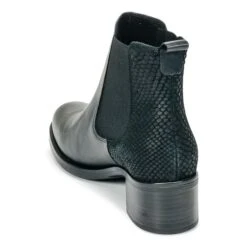 Betty London Hasni 14 Betty London Hasni -Betty London 6015031 500 E