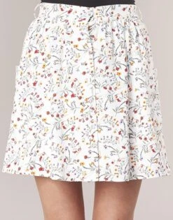 Betty London Innama 11 Betty London Innama -Betty London 7280853 500 D